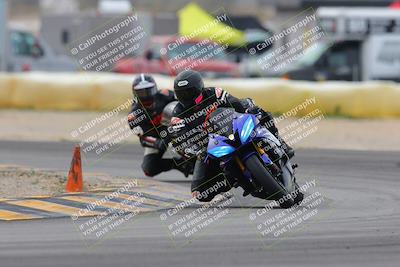 media/Jan-15-2023-SoCal Trackdays (Sun) [[c1237a034a]]/Turn 2 Set 2 (1155am)/